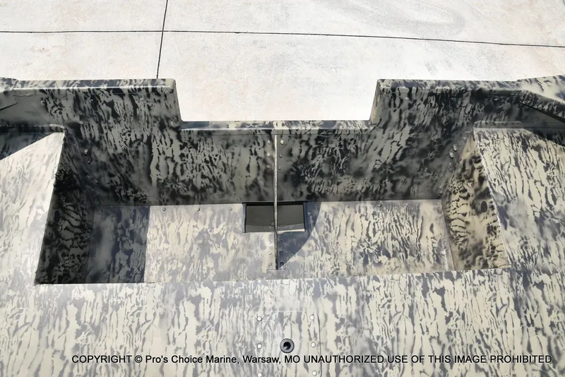 Slide: The Image of Tracker Grizzly 2072 Jon 2026 - 42