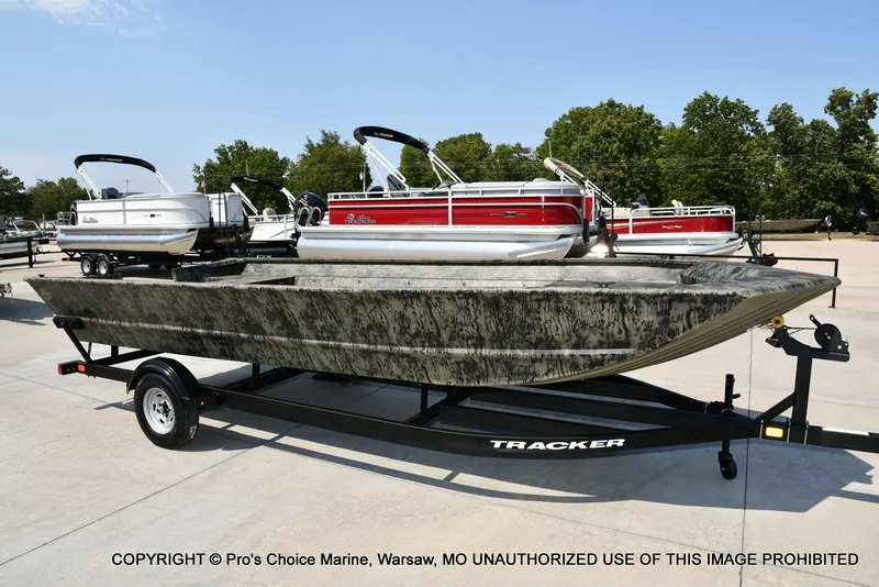 Slide: The Image of Tracker Grizzly 2072 Jon 2026 - 47