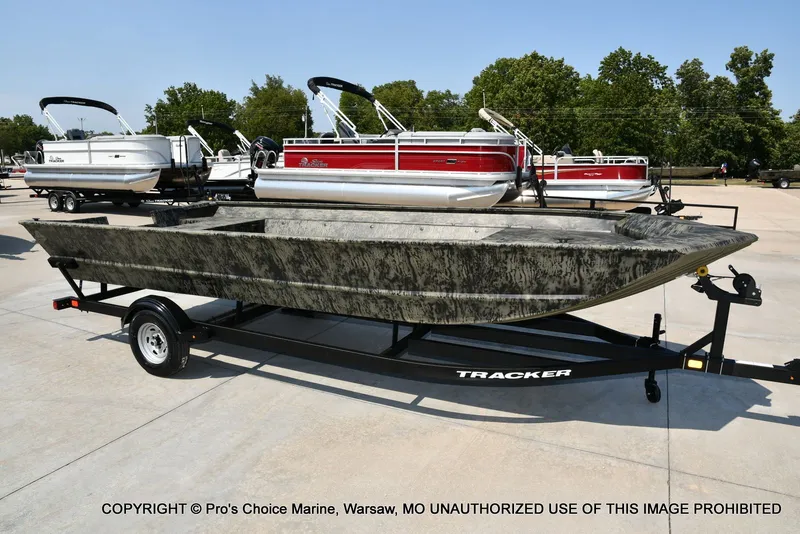 Slide: The Image of Tracker Grizzly 2072 Jon 2026 - 51