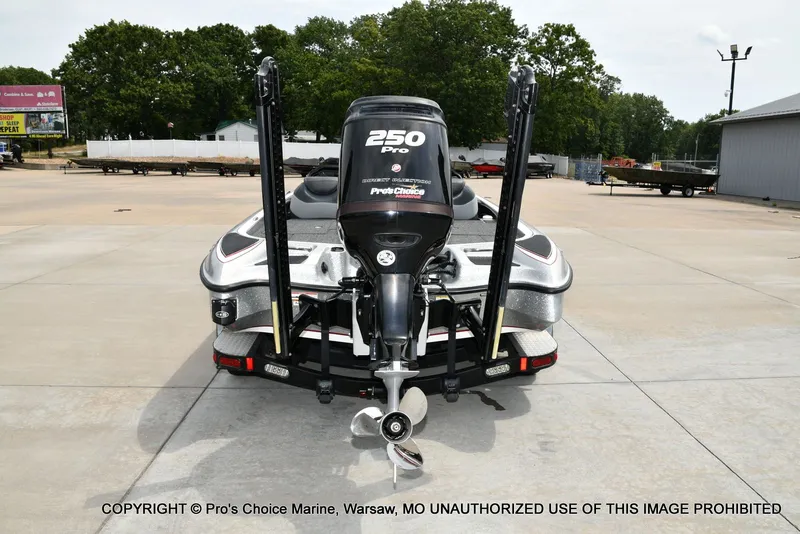 Slide: The Image of Triton 21HP w/250 Pro-XS 2013 - 14