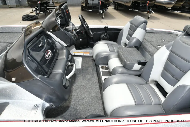 Slide: The Image of Triton 21HP w/250 Pro-XS 2013 - 16