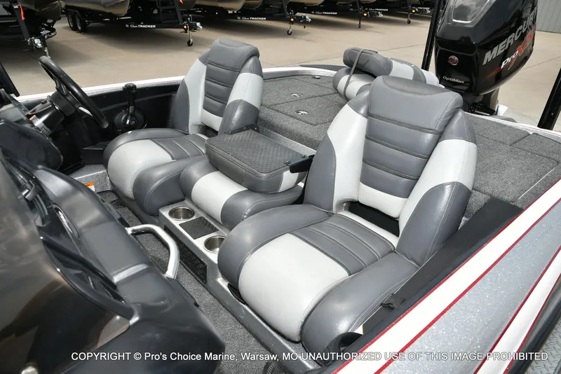 Slide: The Image of Triton 21HP w/250 Pro-XS 2013 - 17