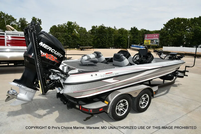 Slide: The Image of Triton 21HP w/250 Pro-XS 2013 - 19