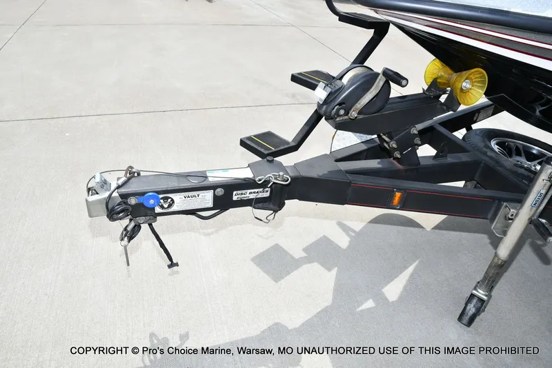 Slide: The Image of Triton 21HP w/250 Pro-XS 2013 - 33