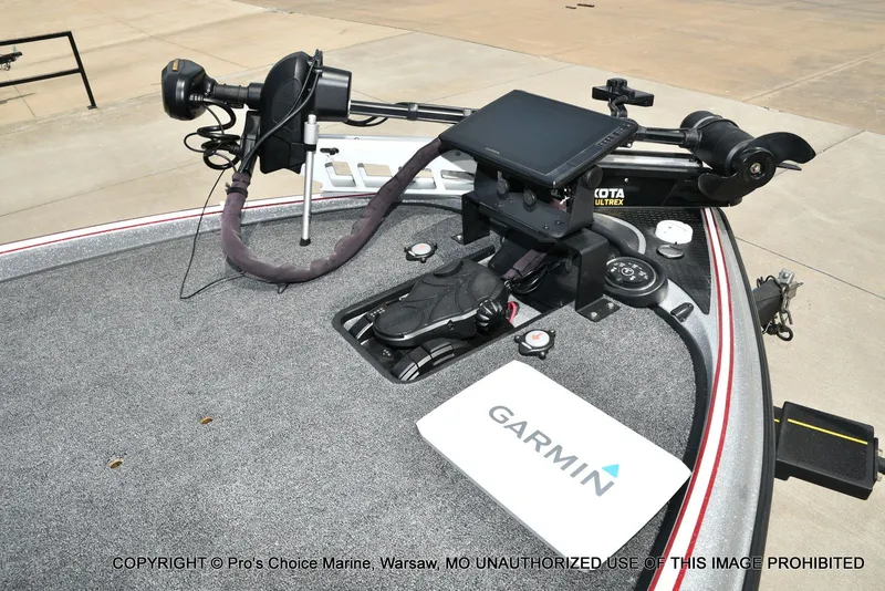 Slide: The Image of Triton 21HP w/250 Pro-XS 2013 - 37