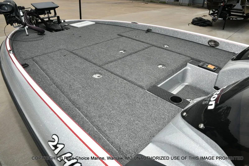 Slide: The Image of Triton 21HP w/250 Pro-XS 2013 - 45