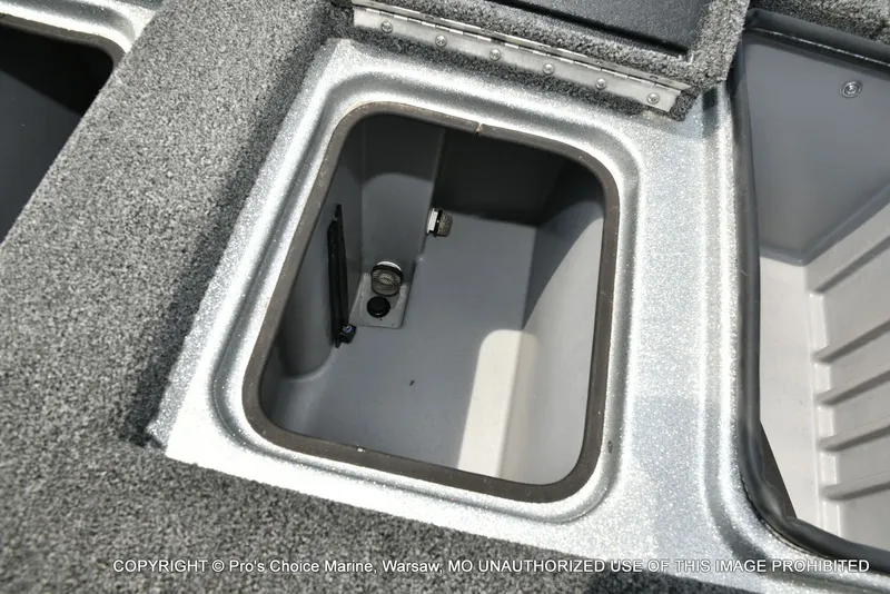 Slide: The Image of Triton 21HP w/250 Pro-XS 2013 - 73