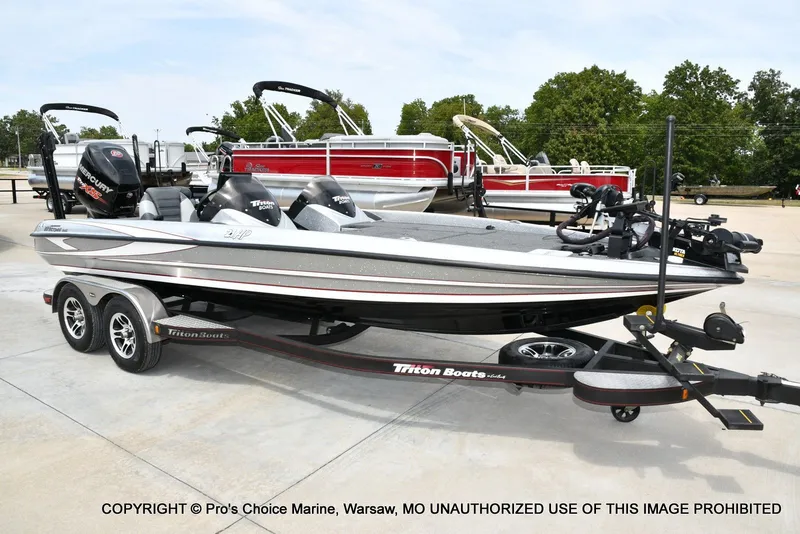 Slide: The Image of Triton 21HP w/250 Pro-XS 2013 - 85