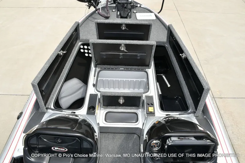 Slide: The Image of Triton 21HP w/250 Pro-XS 2013 - 9