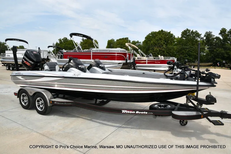 Slide: The Image of Triton 21HP w/250 Pro-XS 2013 - 90