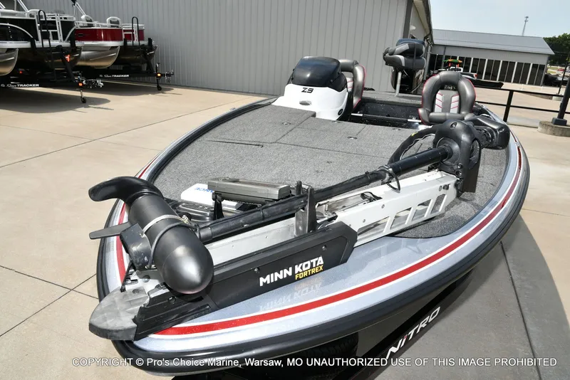 Slide: The Image of Nitro Z-9 w/250 Pro-XS 2013 - 28