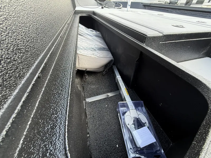 Slide: The Image of Xpress H18 Bass 2026 - 8