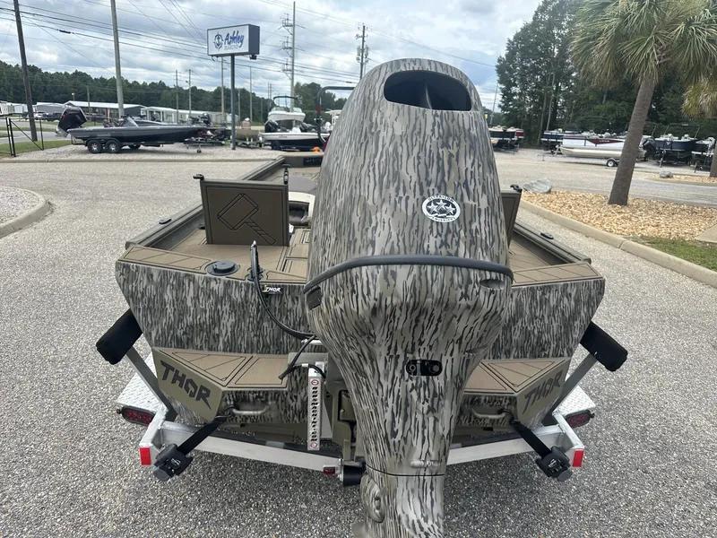 Slide: The Image of Thor Lake Hammer 1900 SC 2026 - 9