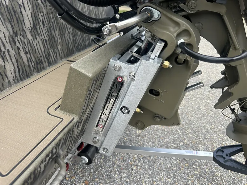 Slide: The Image of Thor Lake Hammer 1900 SC 2026 - 11