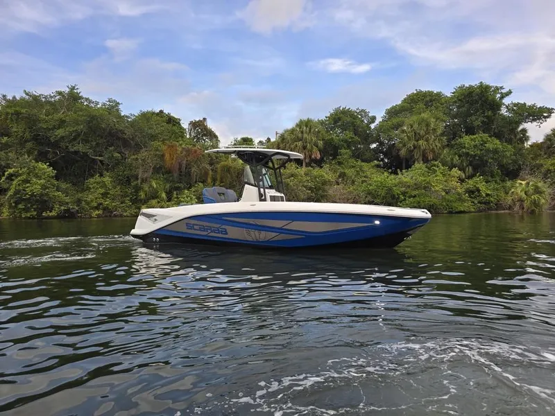 Slide: The Image of Scarab SB255OLX 2026 - 11