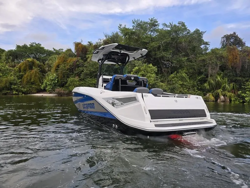 Slide: The Image of Scarab SB255OLX 2026 - 8