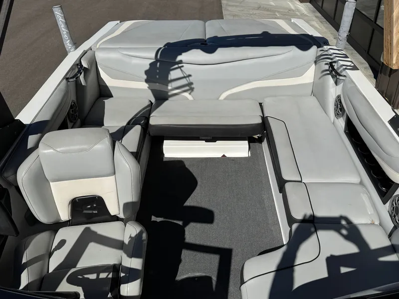 Slide: The Image of Axis T22 2020 - 11