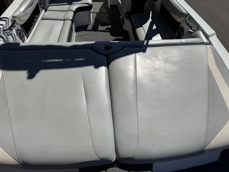 Slide: The Image of Axis T22 2020 - 7