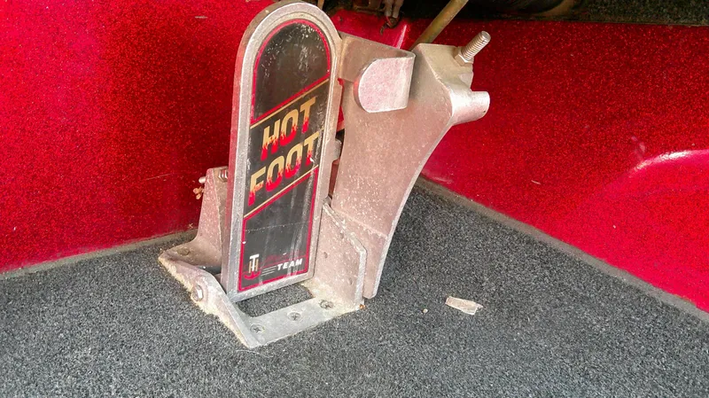 Slide: The Image of Legend Alpha 211 Dcx 2008 - 10