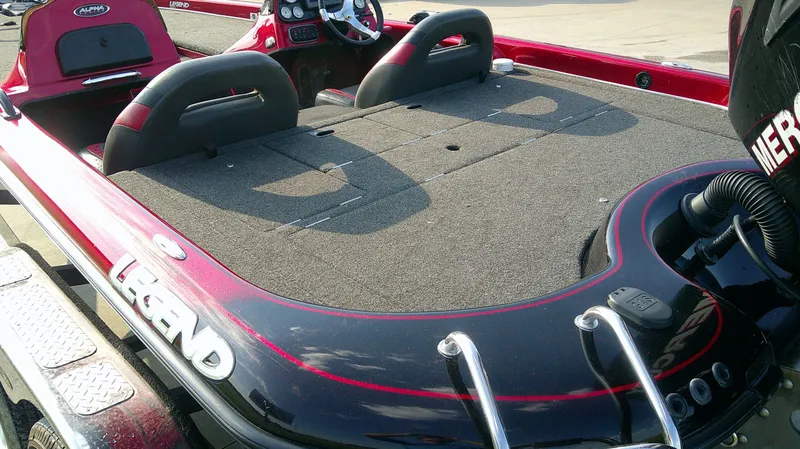 Slide: The Image of Legend Alpha 211 Dcx 2008 - 6