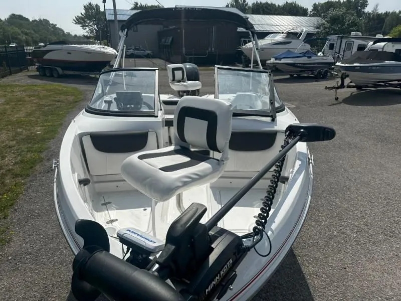 Slide: The Image of Tahoe 185S 2023 - 4