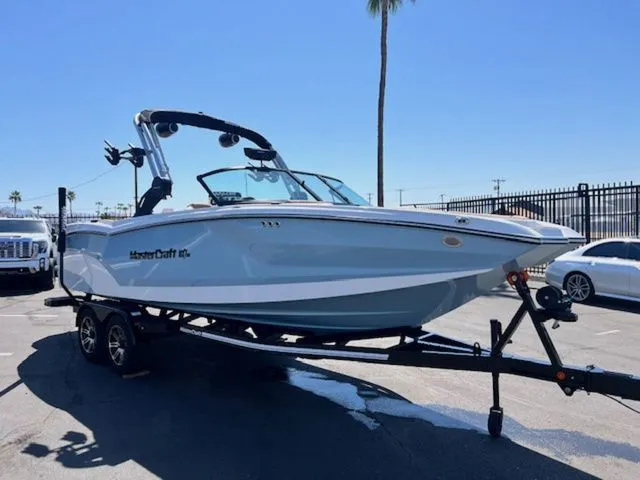 Slide: The Image of MasterCraft NXT24 2025 - 12