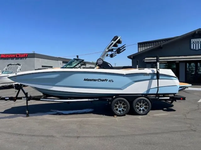 Slide: The Image of MasterCraft NXT24 2025 - 9