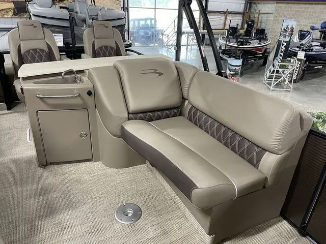 Slide: The Image of Bennington 23 RBR 2020 - 20