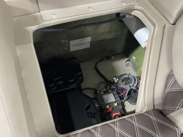 Slide: The Image of Bennington 23 RBR 2020 - 33