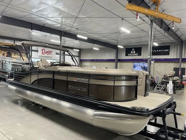 Slide: The Image of Bennington 23 RBR 2020 - 9