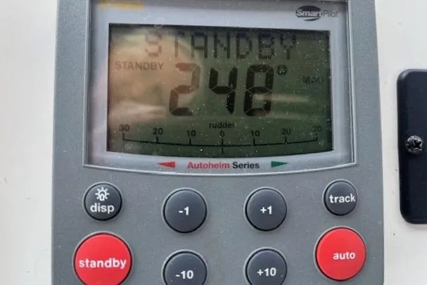 Slide: The Image of Autopilot control panel on a 2005 Meridian 368 Motoryacht displaying standby mode. - 18
