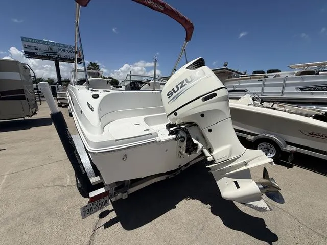 Slide: The Image of Hurricane SunDeck 191 OB 2018 - 8