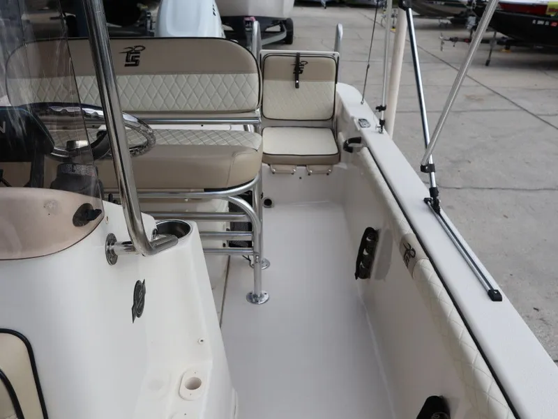 Slide: The Image of Carolina 2022 Carolina Skiff 19 LS 2022 - 15