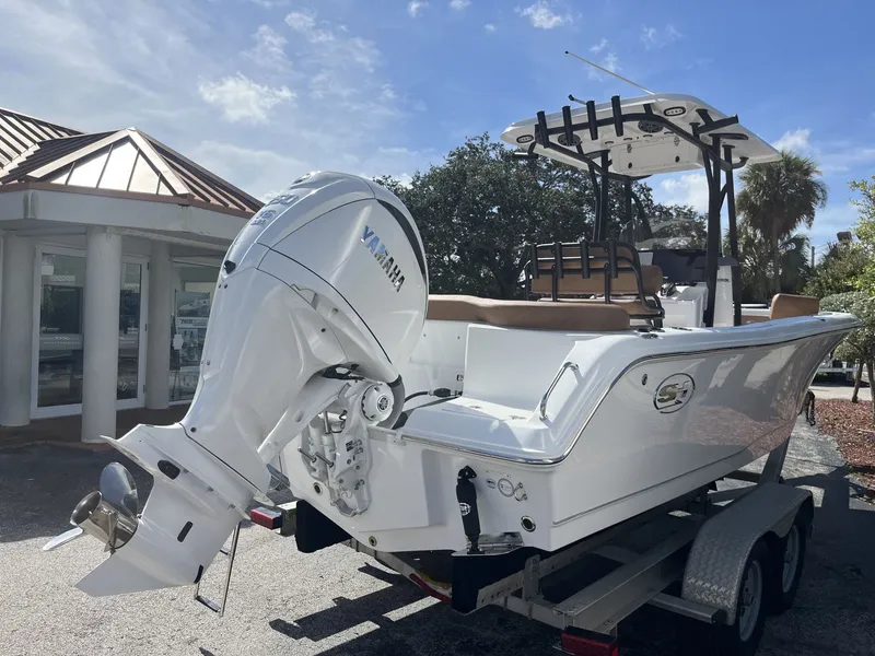 Slide: The Image of Sea Hunt Ultra 234 2026 - 6