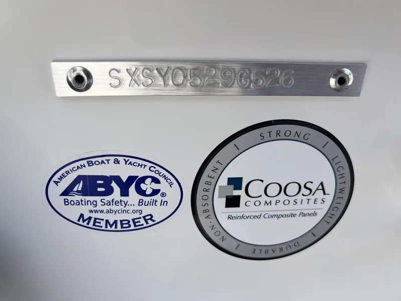 Slide: The Image of Sea Hunt Ultra 234 2026 - 8