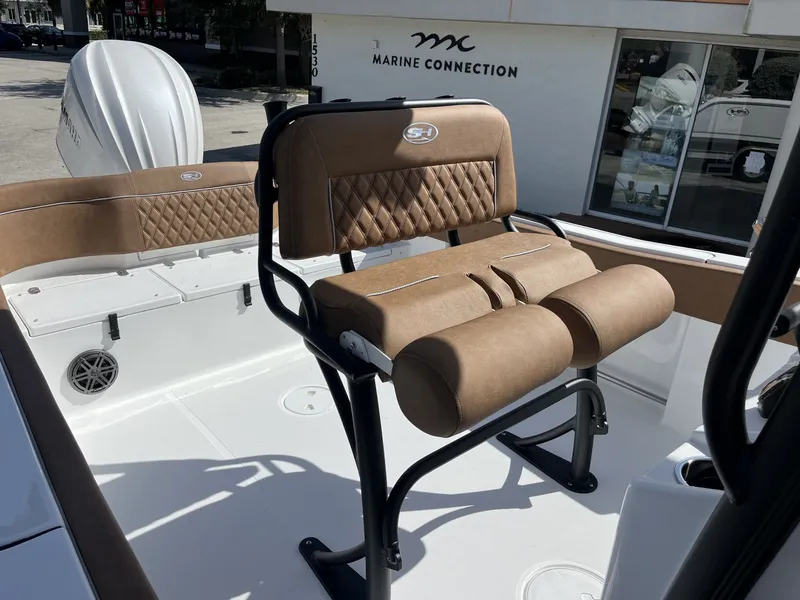 Slide: The Image of Sea Hunt Ultra 234 2026 - 24