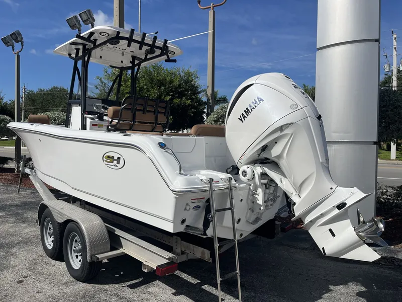 Slide: The Image of Sea Hunt Ultra 234 2026 - 4