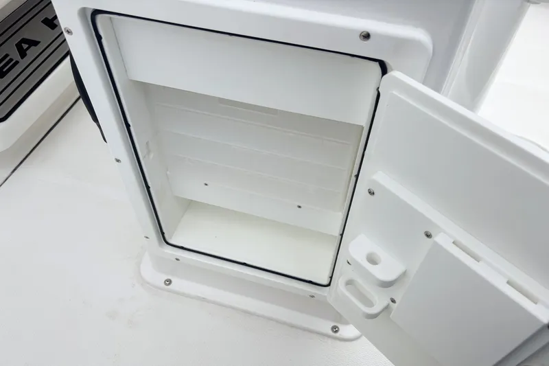 Slide: The Image of Sea Hunt BX 22 BR 2026 - 13