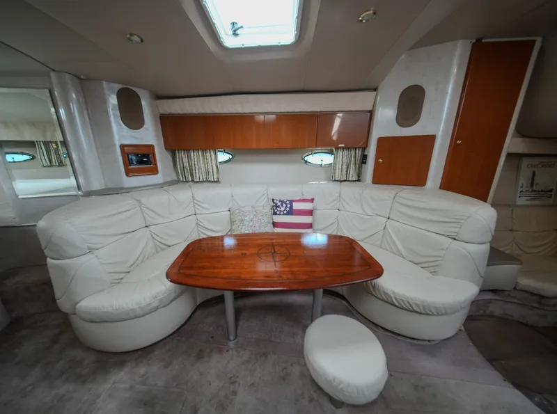 Slide: The Image of Formula 40 Performance Cruiser 2001 - 12