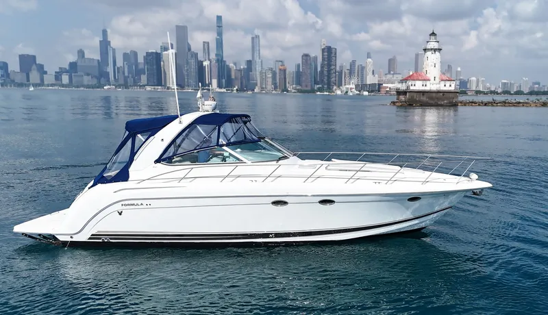 Slide: The Image of Formula 40 Performance Cruiser 2001 - 27