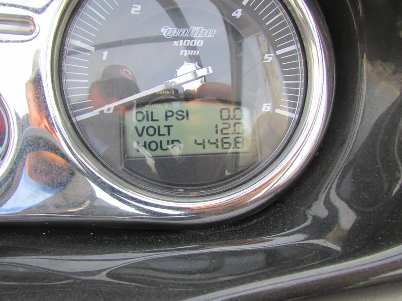 Slide: The Image of Malibu Wakesetter VTX 2007 - 8