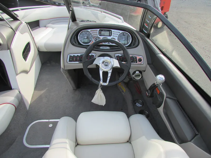 Slide: The Image of Malibu Wakesetter VTX 2007 - 9