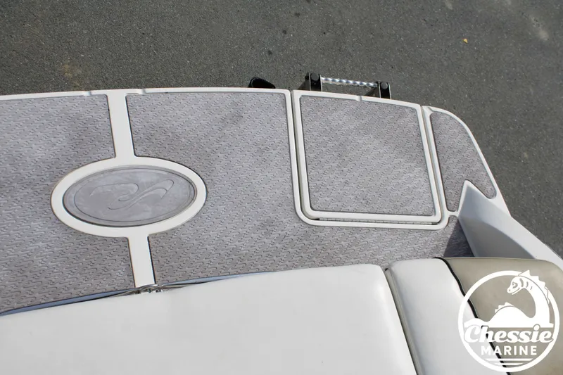 Slide: The Image of Sea Ray 210 Select 2007 - 31