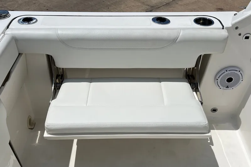 Slide: The Image of fold out seat - 33