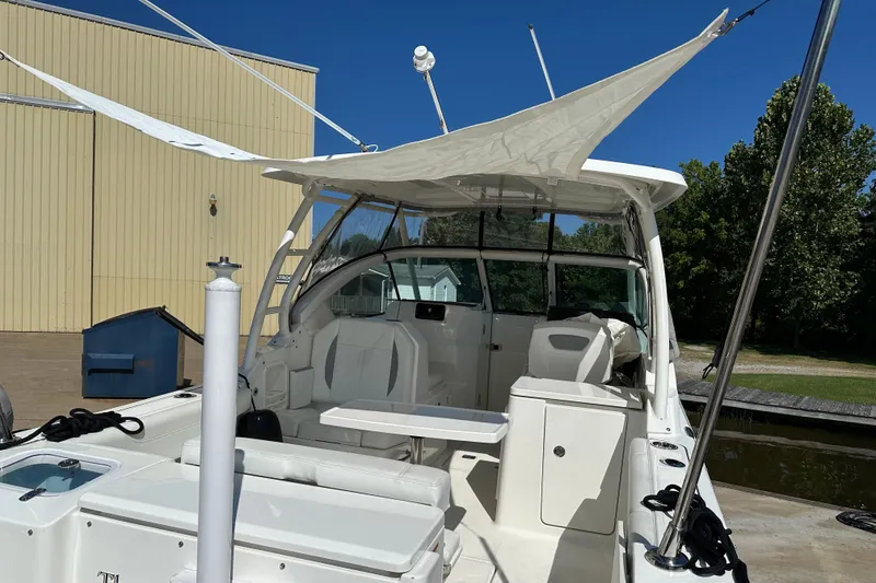 Slide: The Image of aft sunshade - 35