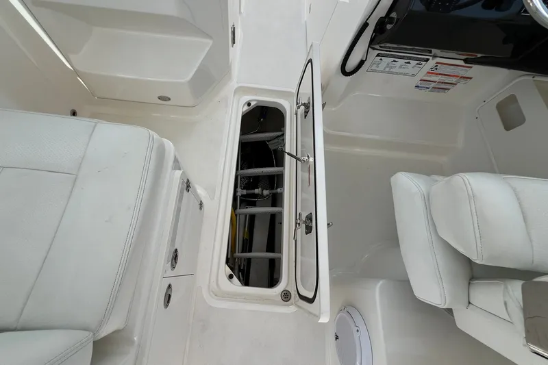 Slide: The Image of storage - 40