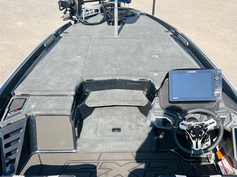 Slide: The Image of Skeeter FXR20 FLEX 2026 - 2