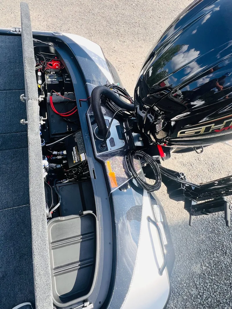 Slide: The Image of Skeeter FXR20 FLEX 2026 - 20