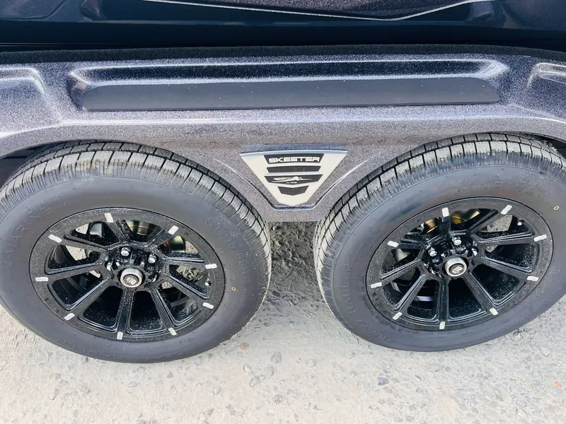 Slide: The Image of Skeeter FXR20 FLEX 2026 - 42