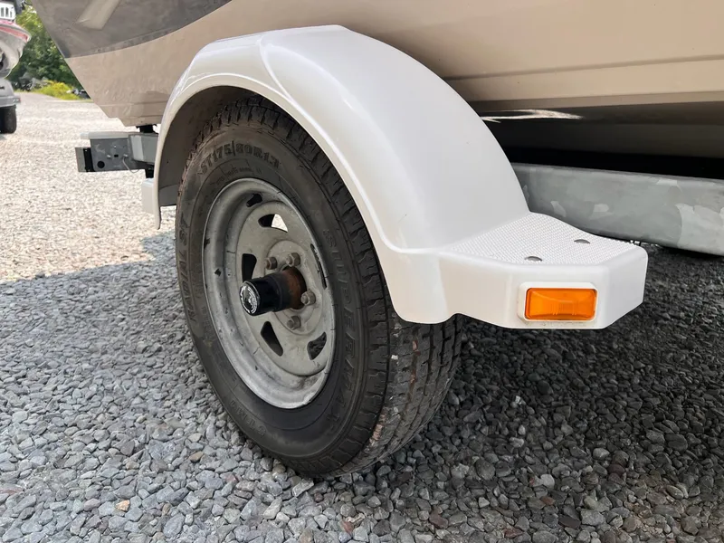 Slide: The Image of Crestliner 1750 Fish Hawk 2003 - 12